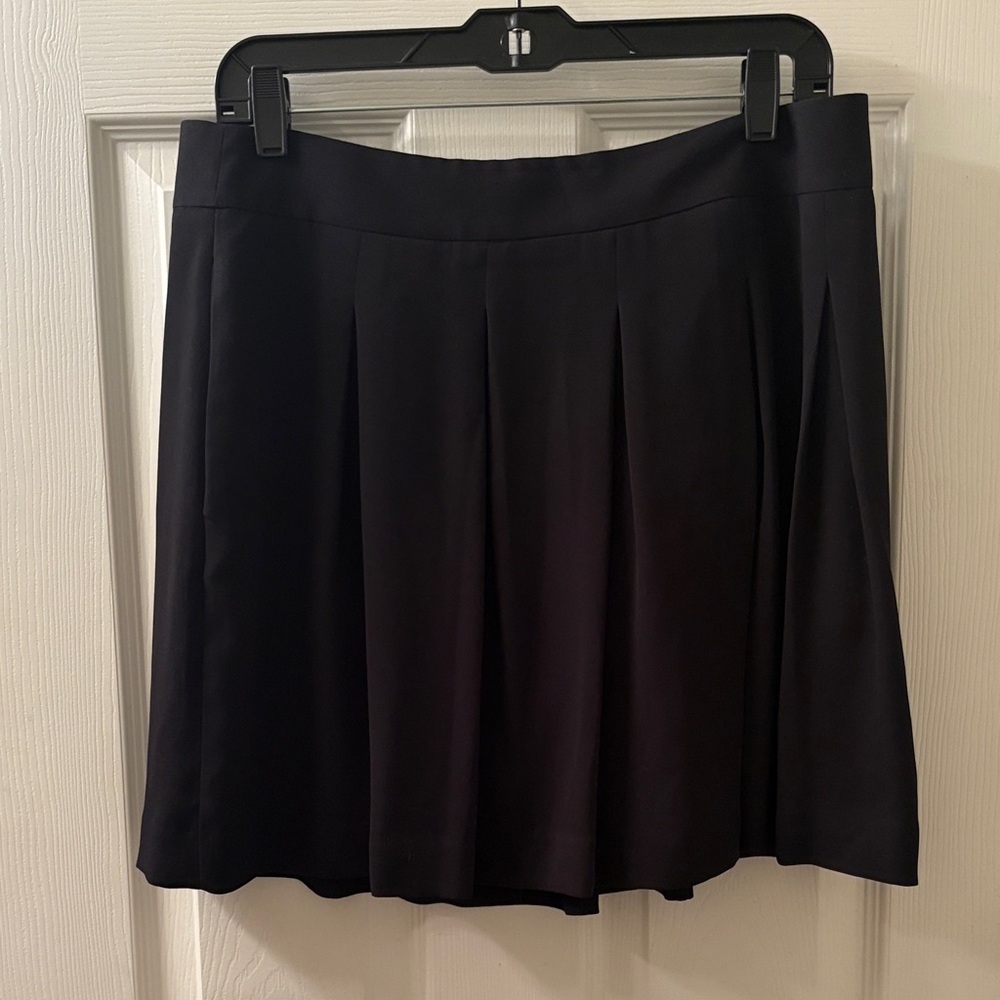 Banana Republic Classic Black Skirt